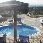 To Xilino Chorio Hotel Ángistron