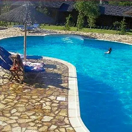 To Xilino Chorio 3*